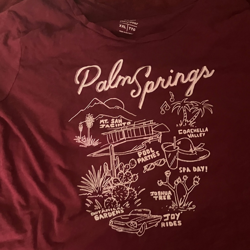 Old Navy Burgundy Everyday Tee